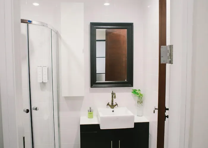 The Residences At C&c Apartahotel