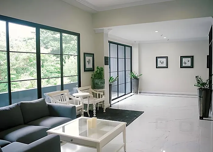 The Residences At C&c 4*